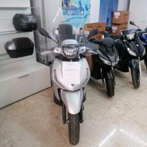 Beverly 300 HPE S ABS-ASR